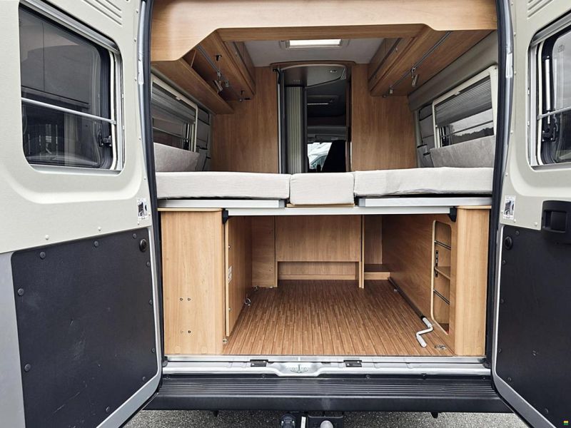 Pössl ROAD CRUISER PROFI EDITION AUTOMAT 160MJ
