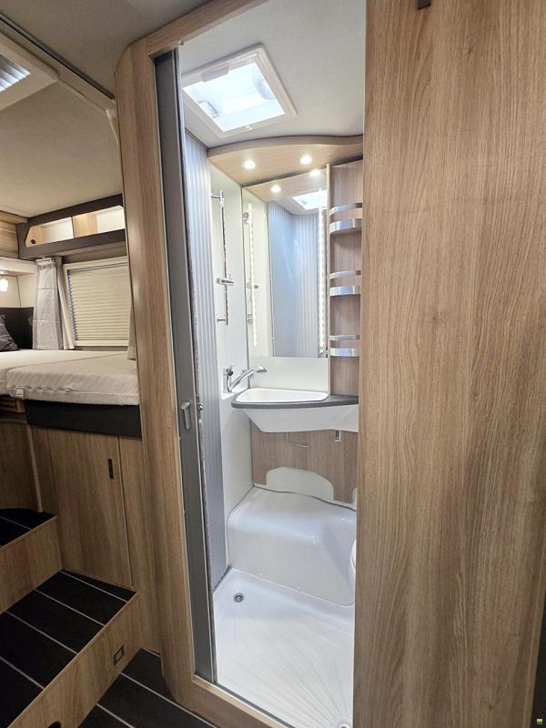 Knaus SKY TI 650 MEG PLATINUM SELECTION AUTOM.