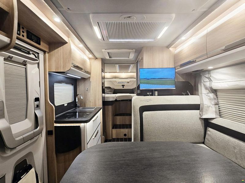 Knaus SKY TI 650 MEG PLATINUM SELECTION AUTOM.