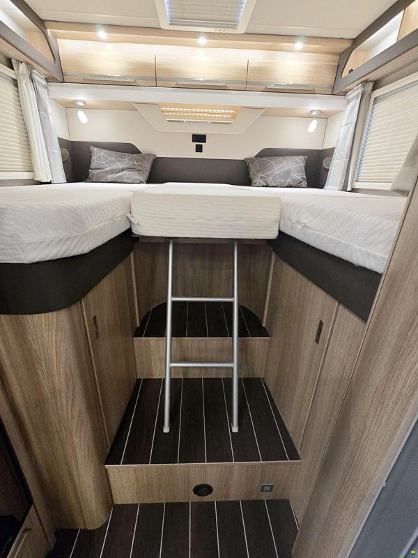 Knaus SKY TI 650 MEG PLATINUM SELECTION AUTOM.