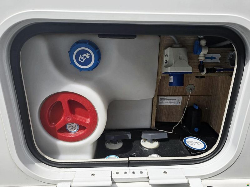 Knaus SKY TI 650 MEG PLATINUM SELECTION AUTOM.