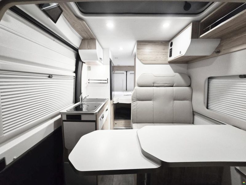 Pilote V630 AUFSTELLDACH 2.3 MJ