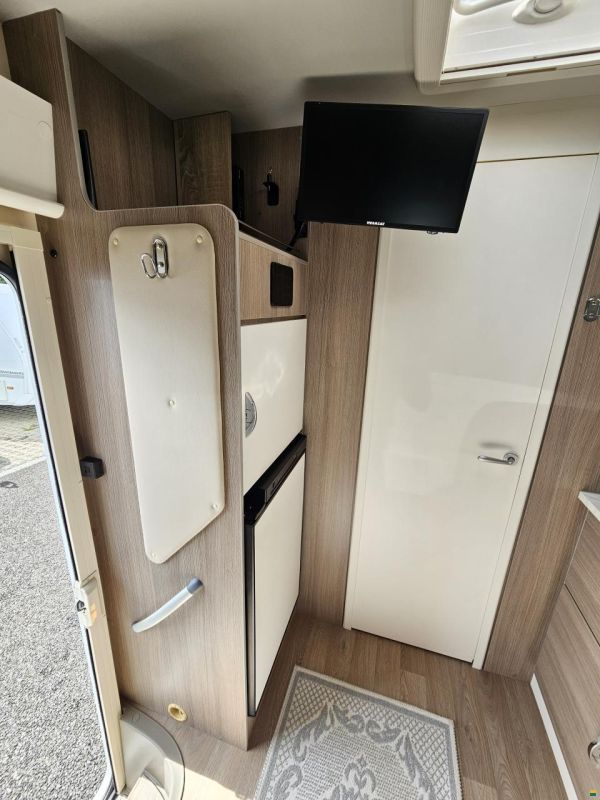 XGO 69G mit Queensbett & Doppelbett!