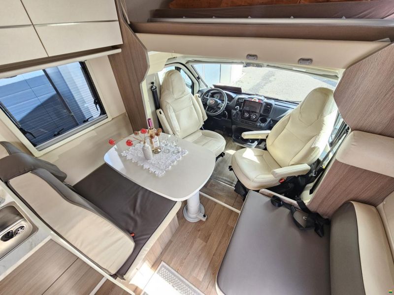 XGO 69G mit Queensbett & Doppelbett!