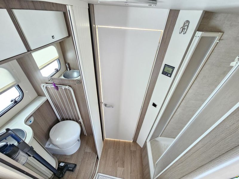 XGO 69G mit Queensbett & Doppelbett!