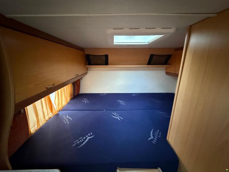 Ford **EURA-MOBIL PROFILA T685** Querbett*