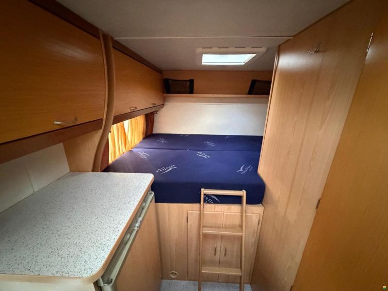 Ford **EURA-MOBIL PROFILA T685** Querbett*