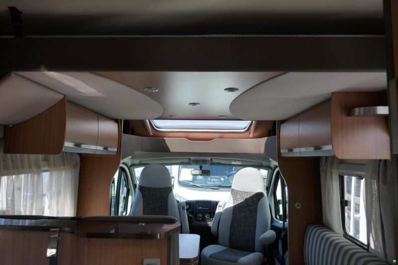 Knaus Sky Wave 650 MF