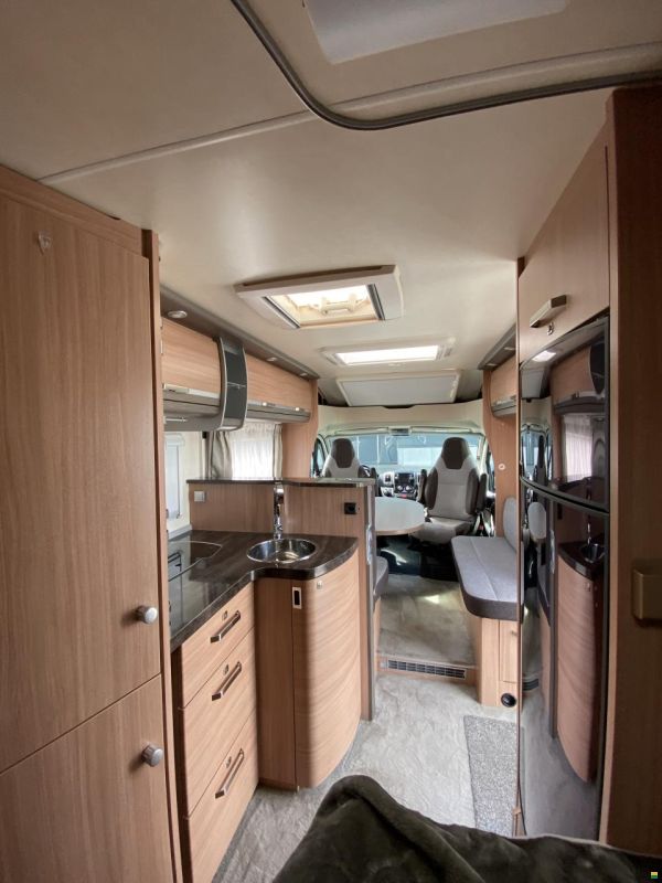 Knaus 650 MF