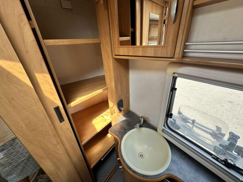 Hymer B-Klasse 564