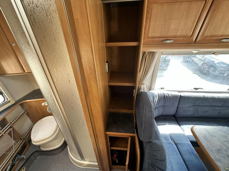 Hymer B-Klasse 564