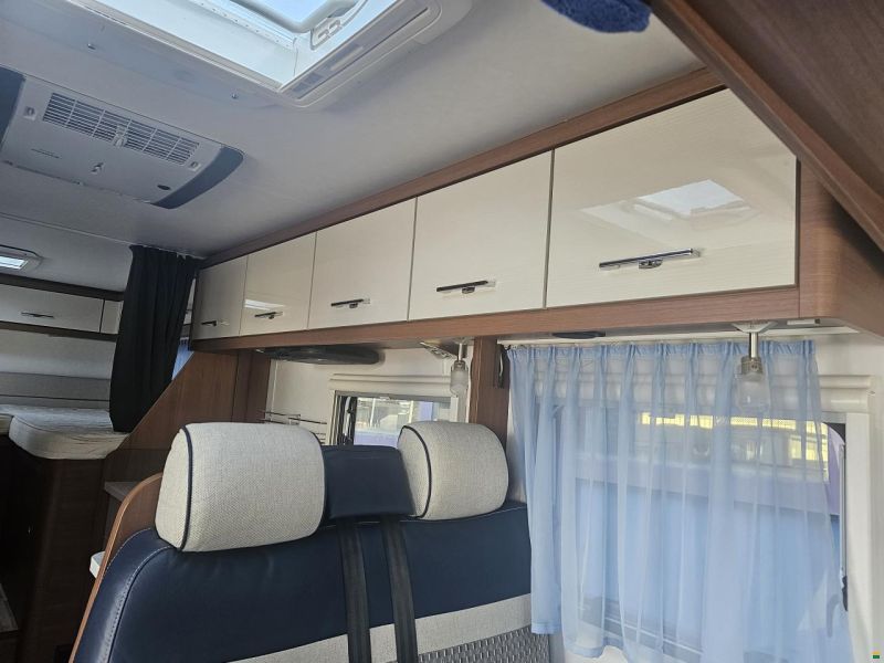 LMC 675 G Expedition Sportline