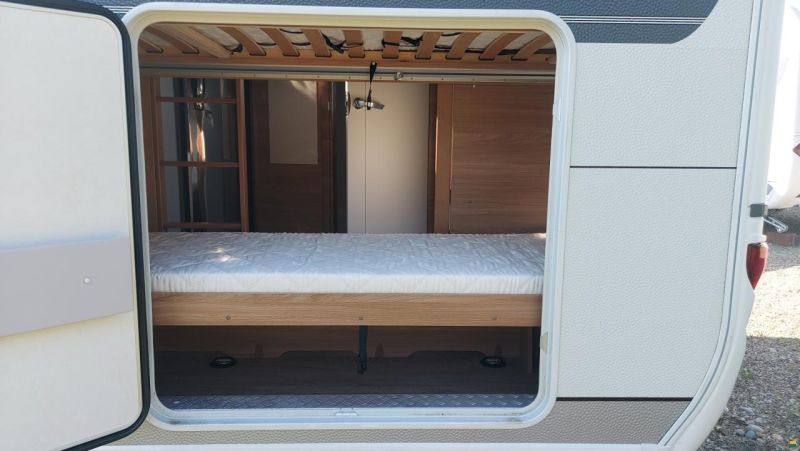 Hobby de Luxe 545 KMF