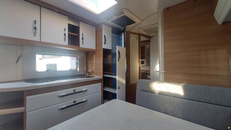 Hobby de Luxe 545 KMF