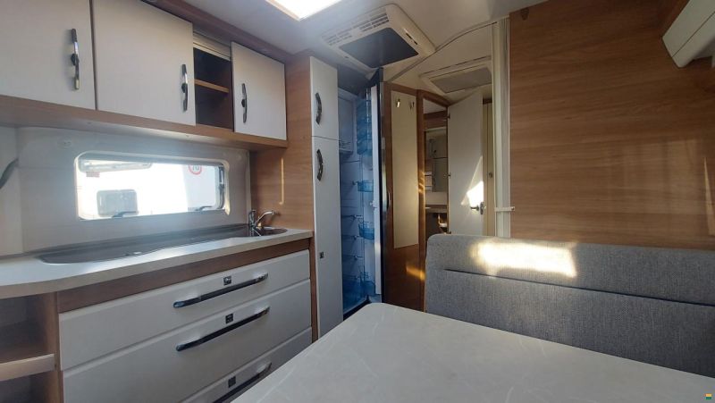 Hobby de Luxe 545 KMF