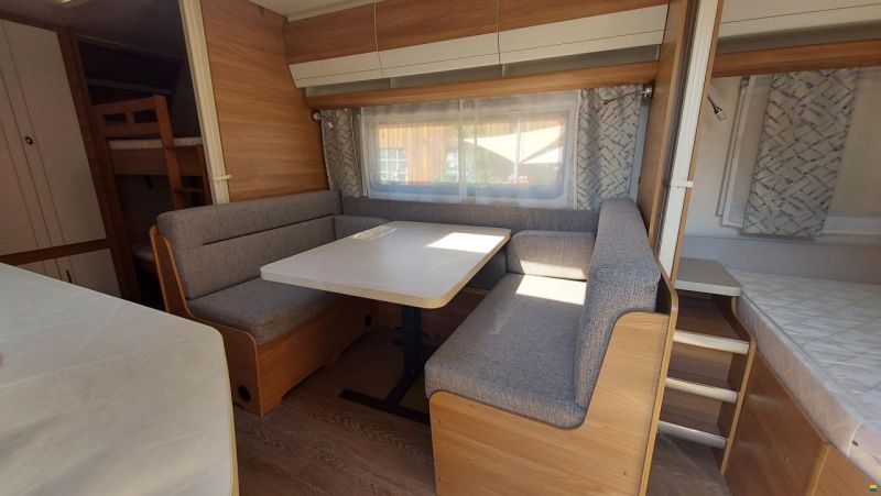 Hobby de Luxe 545 KMF
