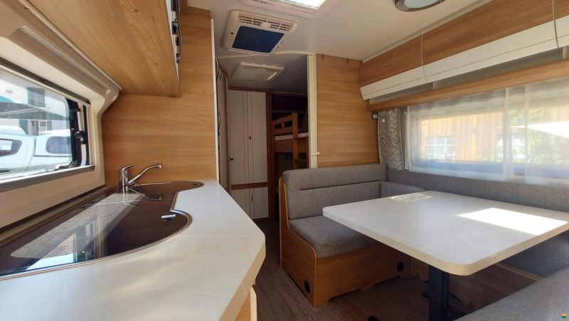 Hobby de Luxe 545 KMF