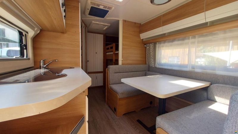 Hobby de Luxe 545 KMF