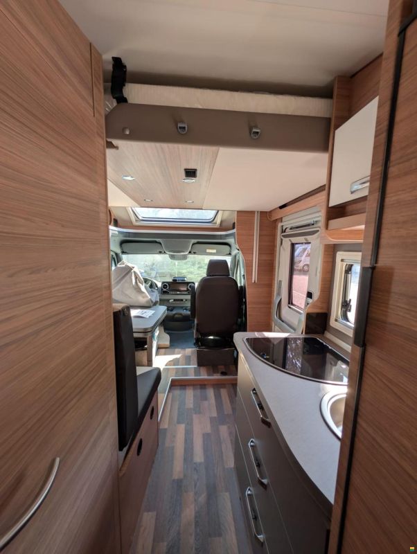 Weinsberg CaraCompact Suite MB 640 MEG