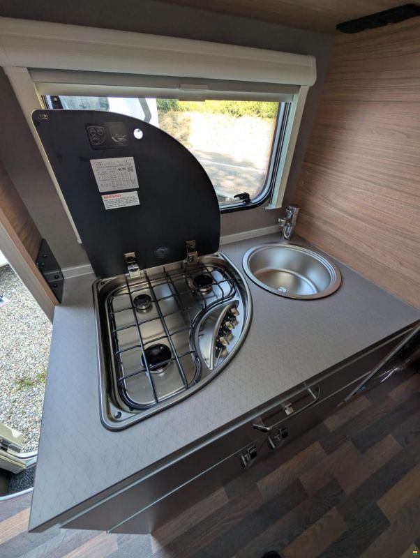 Weinsberg CaraHome 650 DG