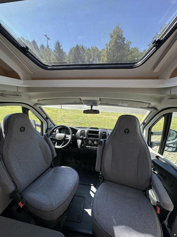 Sunlight Adventure T 67