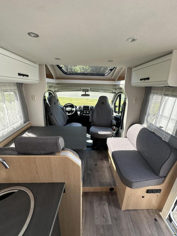 Sunlight Adventure T 67