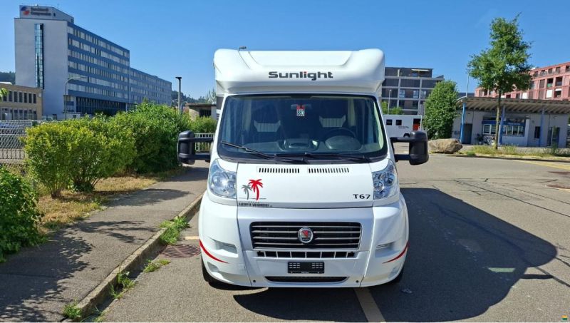 Sunlight T67