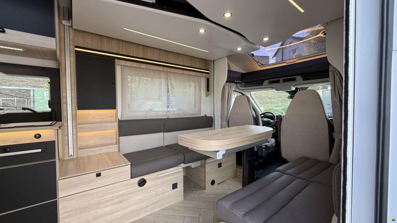 Challenger 270 Graphite Edition