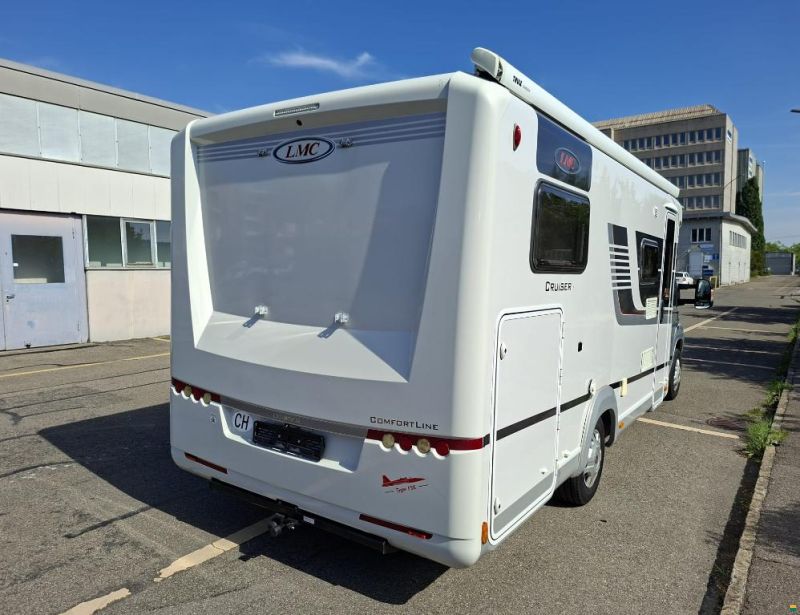 LMC T 671