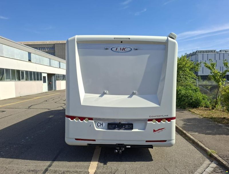 LMC T 671