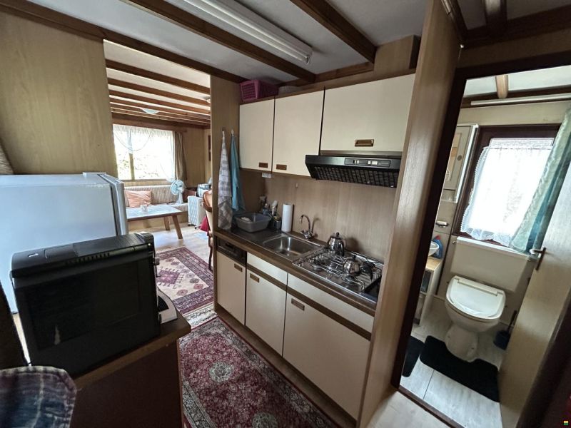 Adria Fixes Mobilehome