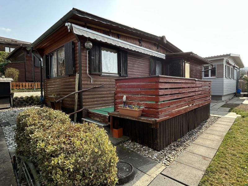 Adria Fixes Mobilehome