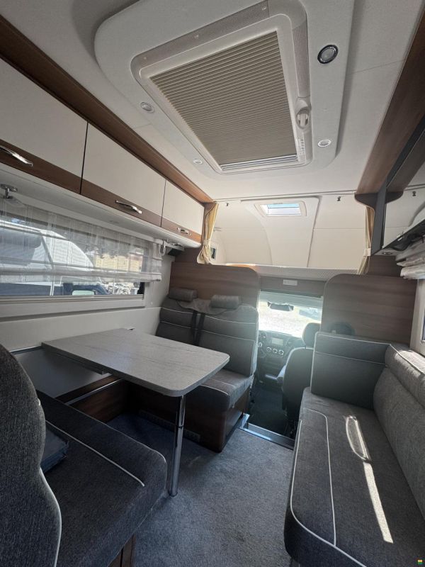 Dethleffs Globetrotter XXL A 9000