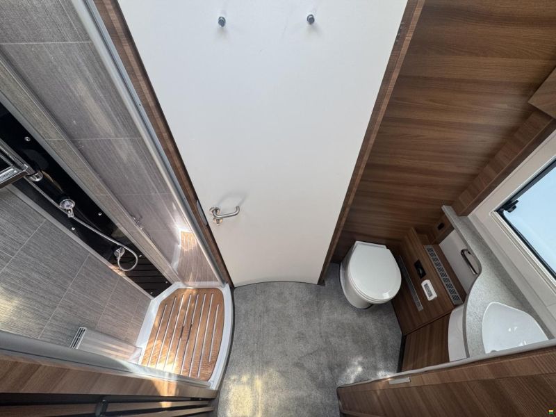 Dethleffs Globetrotter XXL A 9000