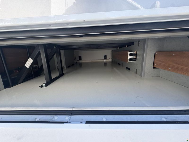 Dethleffs Globetrotter XXL A 9000
