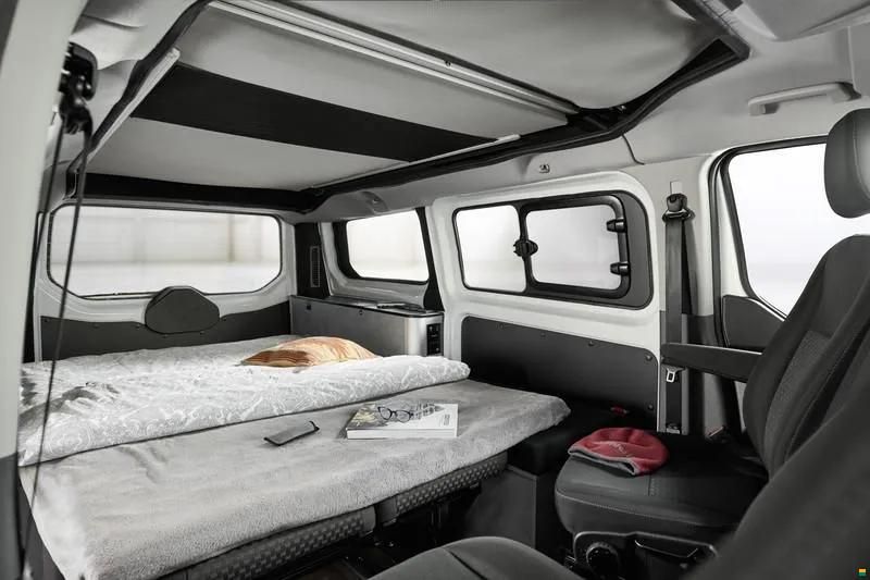 Dethleffs GLOBEVAN CAMP TWO