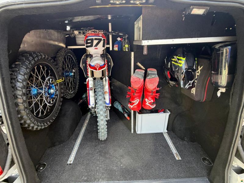 Mercedes Benz Vito Extra Long