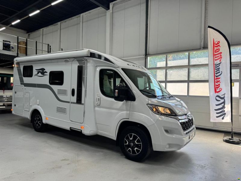 Laika Kosmos V9 Van