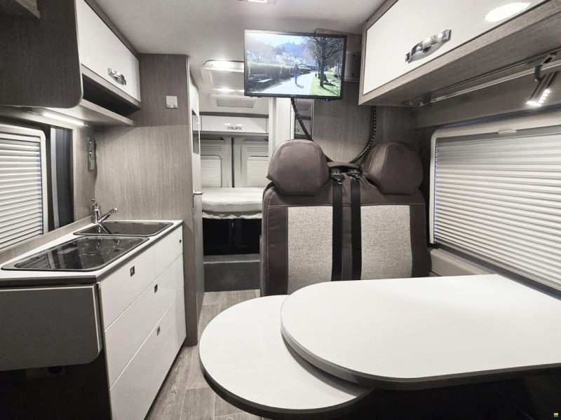 Pössl ROAD STAR 640 DK 2.0 HDCI