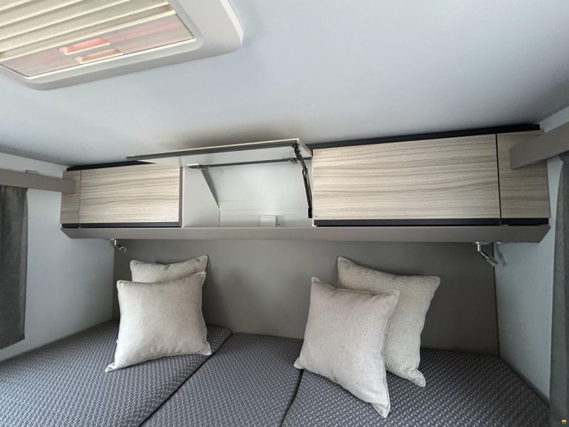 Adria Compact DL
