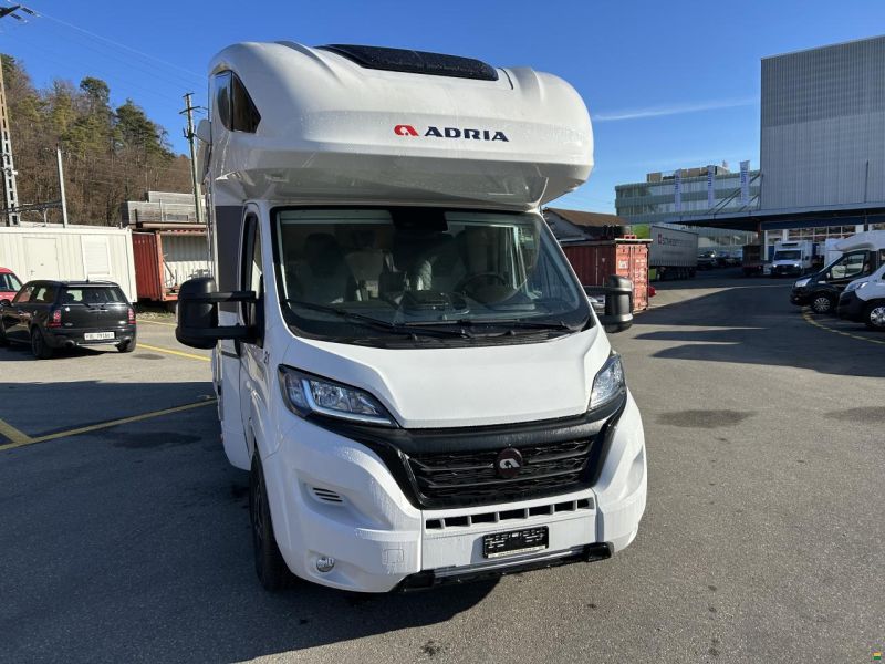 Adria Coral XL Plus 600 DP