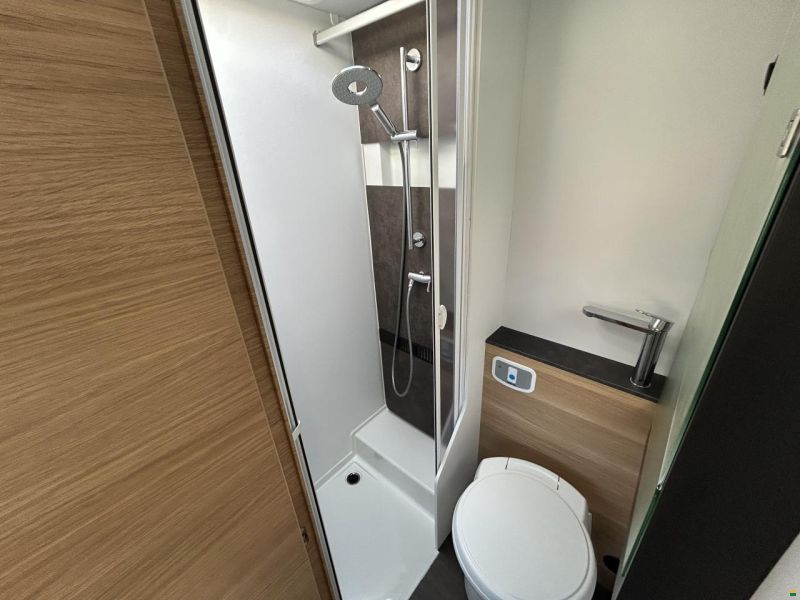 Adria Coral XL Plus 600 DP