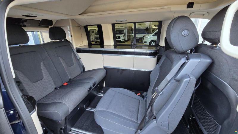 Mercedes Benz 250BT/ MarcoPolo