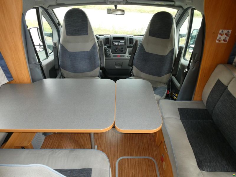 Adria Coral 680 ST
