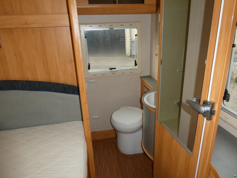 Adria Coral 680 ST
