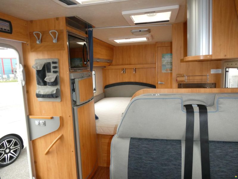 Adria Coral 680 ST