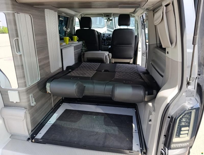 Volkswagen T6 California Ocean Grey