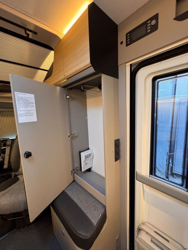 Adria COMPACT SELECT SL