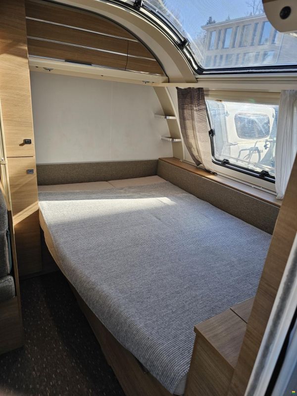 Adria Agora 673 PK