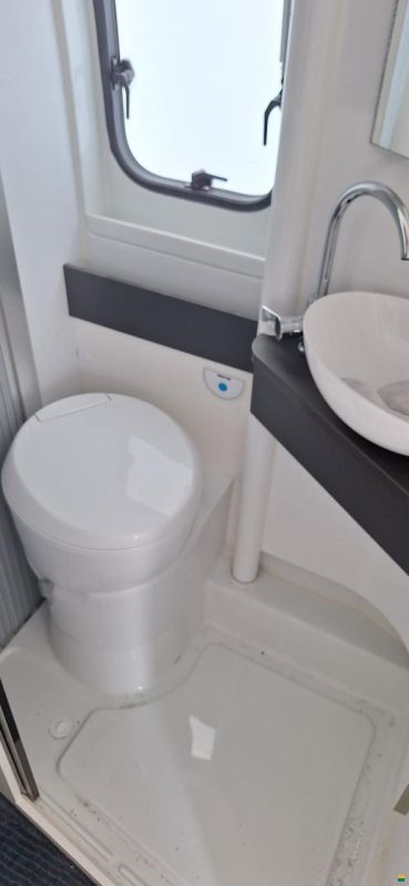 Adria Twin 640 SGX